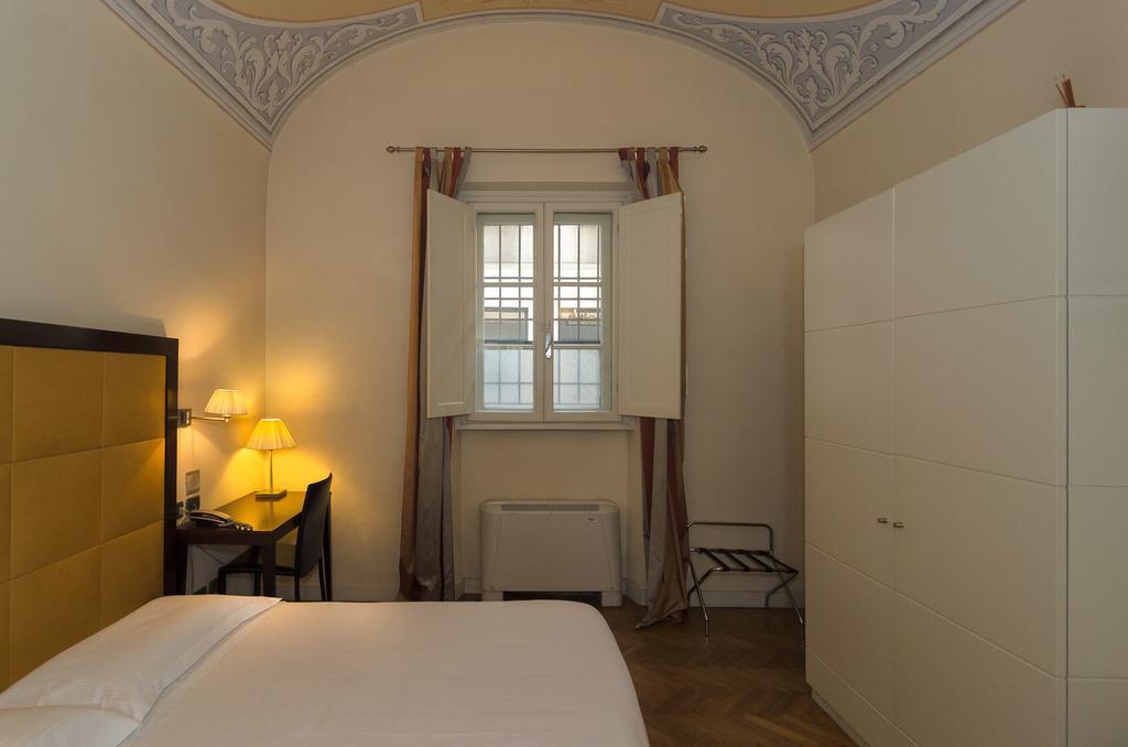Hotel Novecento Pisa Luaran gambar