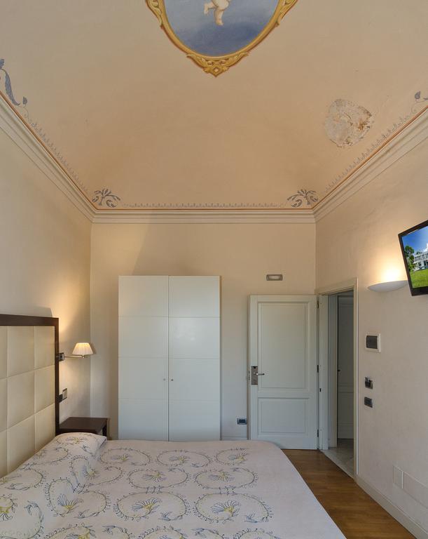 Hotel Novecento Pisa Luaran gambar
