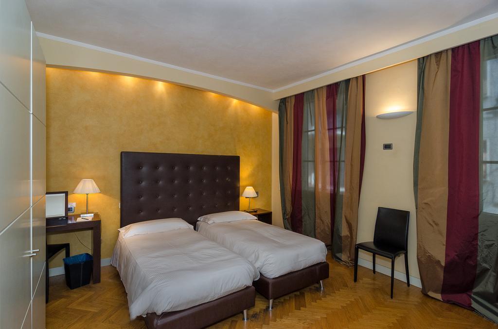 Hotel Novecento Pisa Luaran gambar